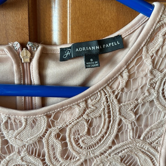 Adrianna Papell Blush colored top - Picture 3 of 6